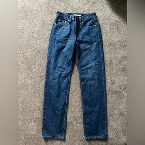Levi’s Low Pro Straight
